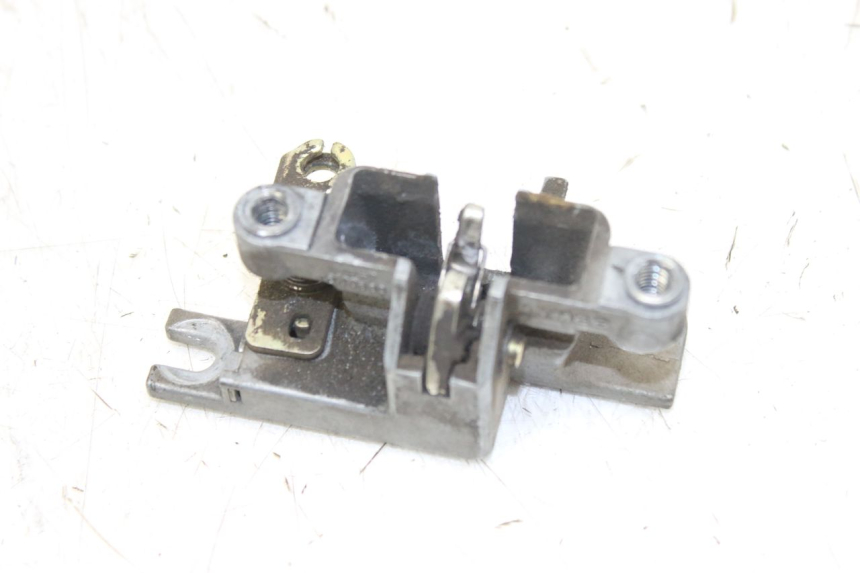 photo de CERRADURA DE ASIENTO KYMCO AGILITY 4T 50 (2005 - 2018) - Zoom estado de uso