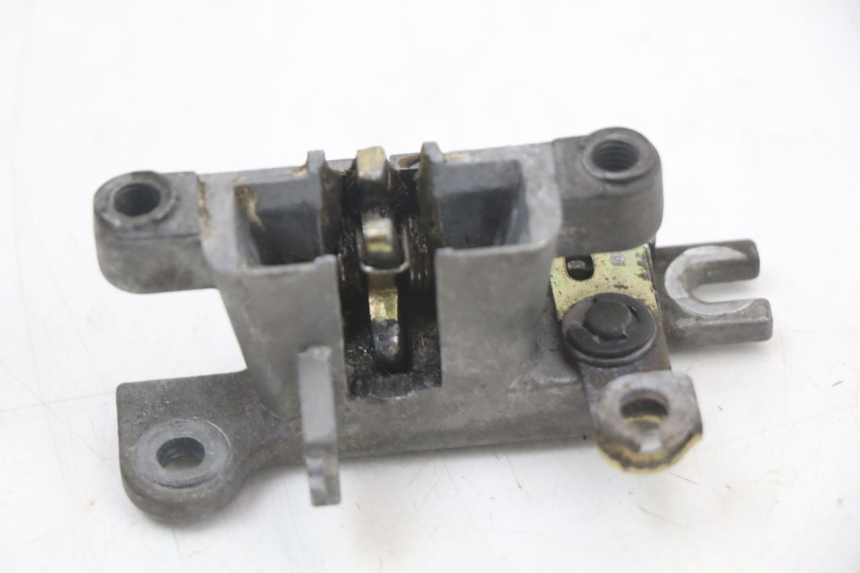 photo de CERRADURA DE ASIENTO KYMCO AGILITY 4T 50 (2005 - 2018) - Detalle de la pieza