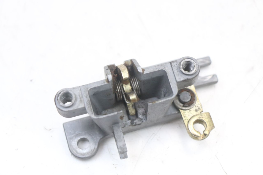 photo de CERRADURA DE ASIENTO KYMCO AGILITY 4T 50 (2005 - 2018) - Zoom estado de uso