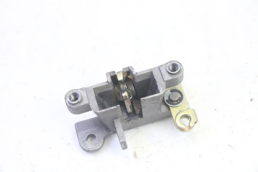 photo de CERRADURA DEL ASIENTO KYMCO AGILITY 4T 50 (2018 - 2022) - Detalle de la pieza