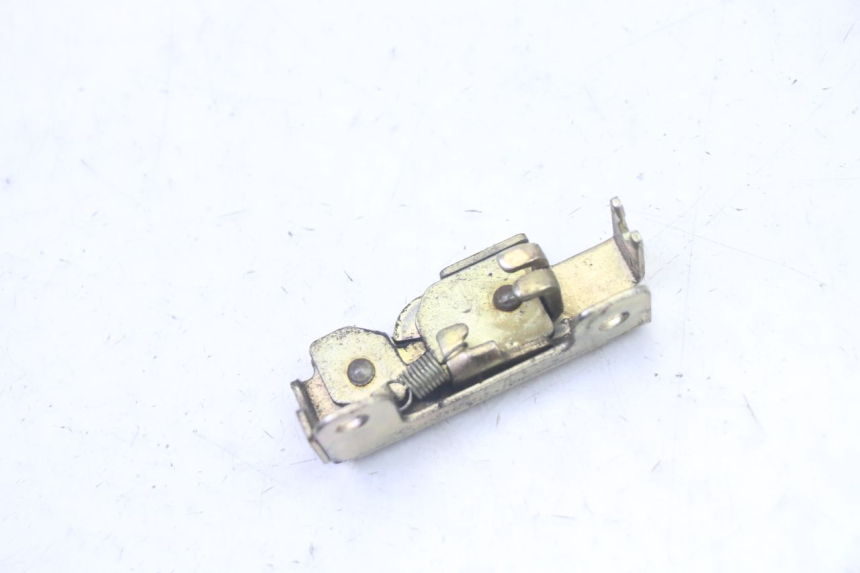 photo de CERRADURA DE ASIENTO KYMCO AGILITY NAKED RENOUVO 2T 50 (2011 - 2018) - Detalle de la pieza