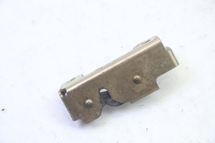 photo de CERRADURA DE ASIENTO KYMCO AGILITY NAKED RENOUVO 2T 50 (2011 - 2018) - Zoom estado de uso