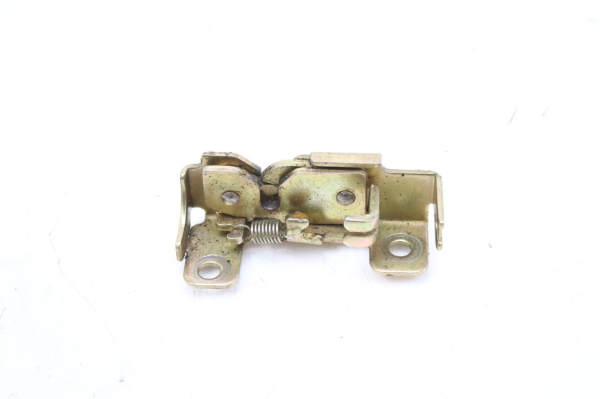 photo de CERRADURA DE ASIENTO KYMCO AGILITY NAKED RENOUVO 4T 50 (2018 - 2020) - Otra perspectiva