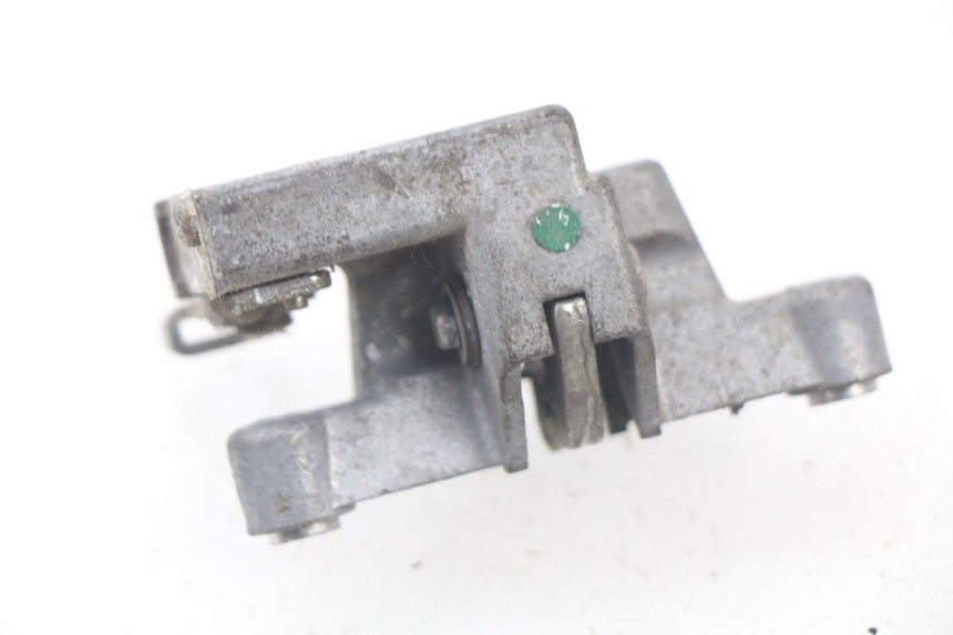 photo de CERRADURA DE ASIENTO YAMAHA BW'S BWS 125 (2010 - 2013) - Detalle de la pieza