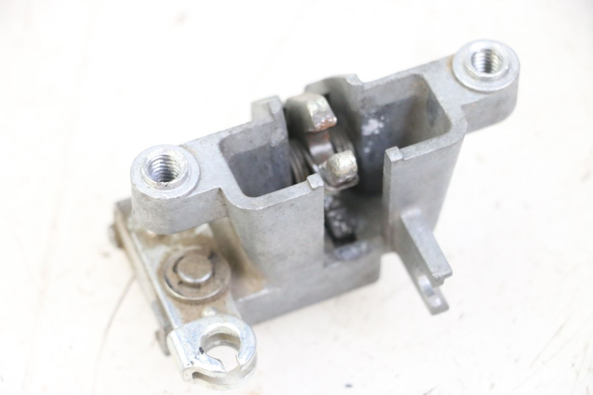 photo de CERRADURA DE ASIENTO YAMAHA BW'S BWS 125 (2010 - 2013) - Zoom estado de uso