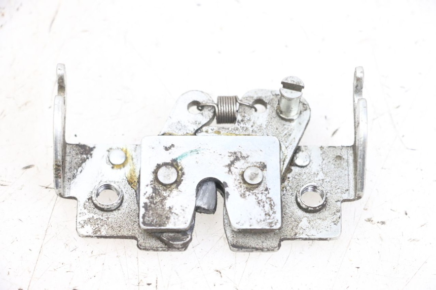 photo de CIERRE ASIENTO HOOK YAMAHA BW'S EASY 50 (2013 - 2016) - Vista principal