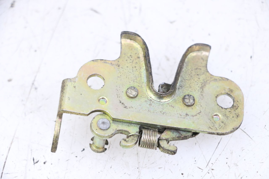 photo de CERRADURA DE ASIENTO PEUGEOT CITYSTAR 50 (2013 - 2017) - Zoom estado de uso