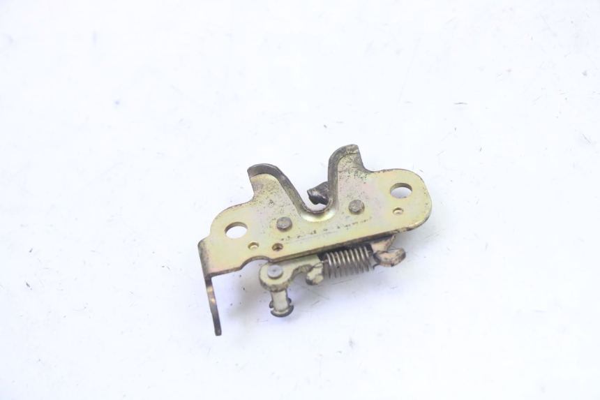 photo de CERRADURA DE ASIENTO PEUGEOT CITYSTAR 50 (2013 - 2017) - Otra perspectiva