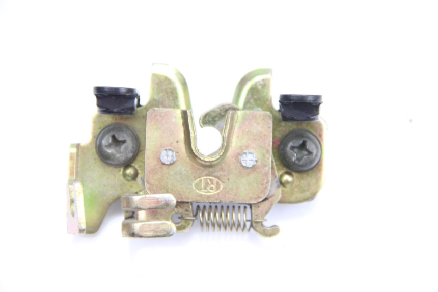 photo de CERRADURA DEL ASIENTO SYM CROX 4T 50 (2016 - 2023) - Primer plano técnico