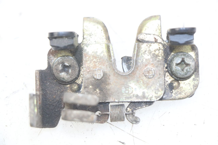 photo de CERRADURA DEL ASIENTO SYM CROX 4T 50 (2016 - 2023) - Vista principal