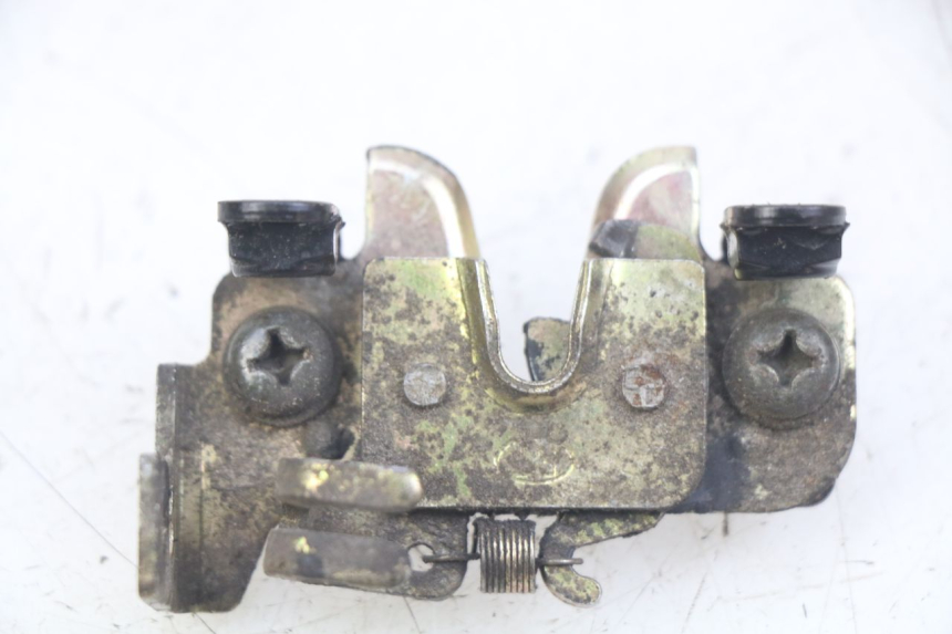 photo de CERRADURA DEL ASIENTO SYM CROX 4T 50 (2016 - 2023) - Vista principal