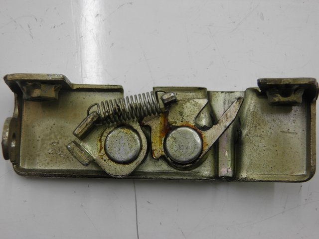 photo de CIERRE ASIENTO HOOK DAELIM VJ ROADWIN 125 (2008 - 2010) - Vista principal