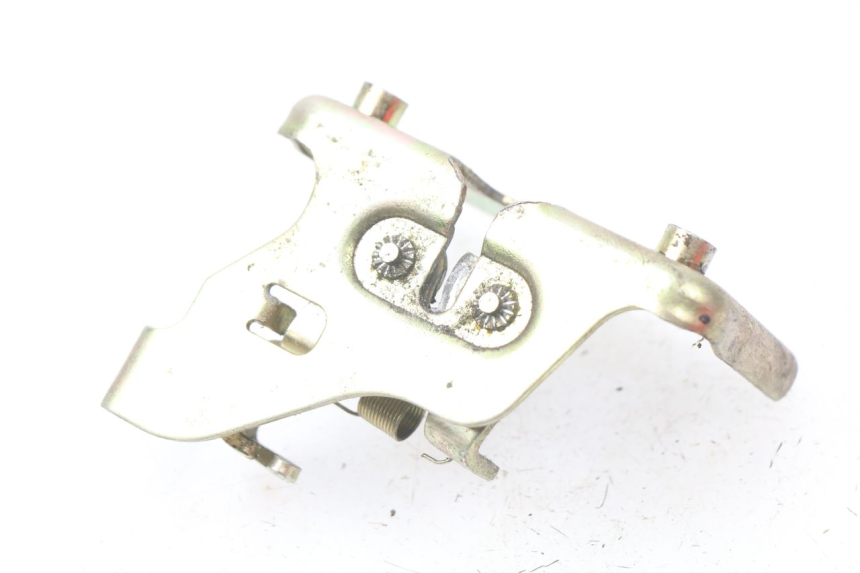 photo de CIERRE ASIENTO HOOK SYM DD 50 (2005 - 2011) - Otra perspectiva