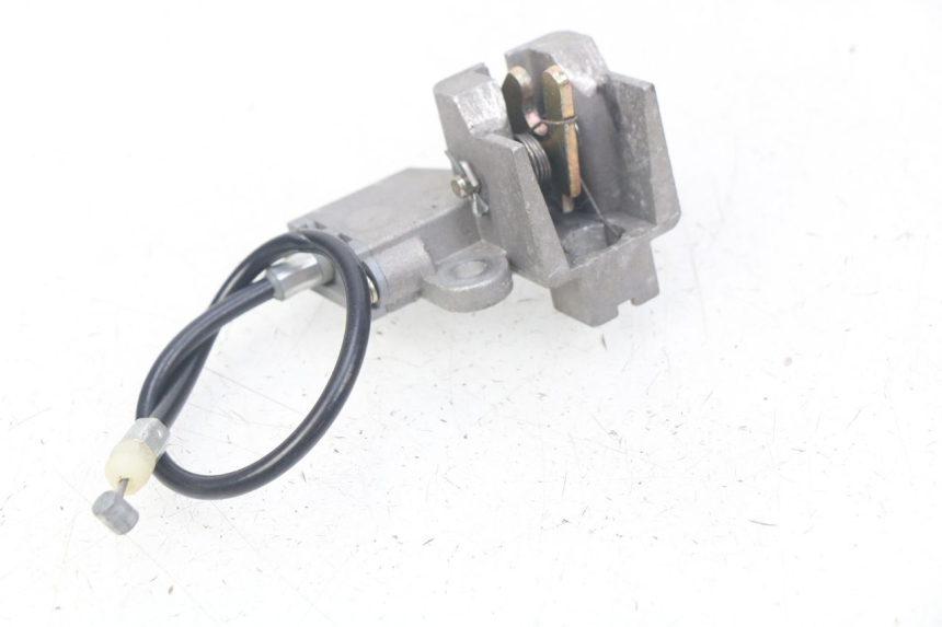 photo de CIERRE ASIENTO HOOK LONGJIA DIGITA 4T 50 (2006 - 2018) - Zoom estado de uso