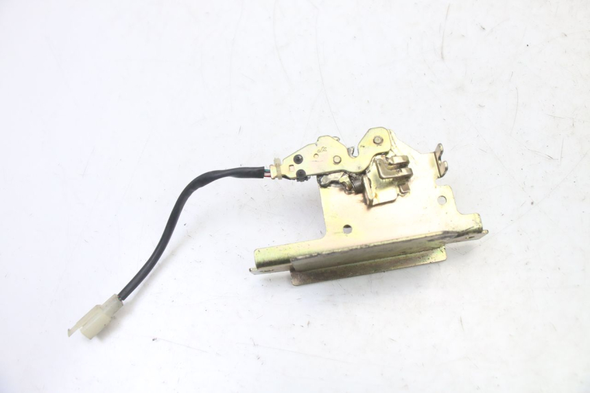 photo de CERRADURA DEL ASIENTO KYMCO DINK STREET 125 (2009 - 2014) - Vista principal