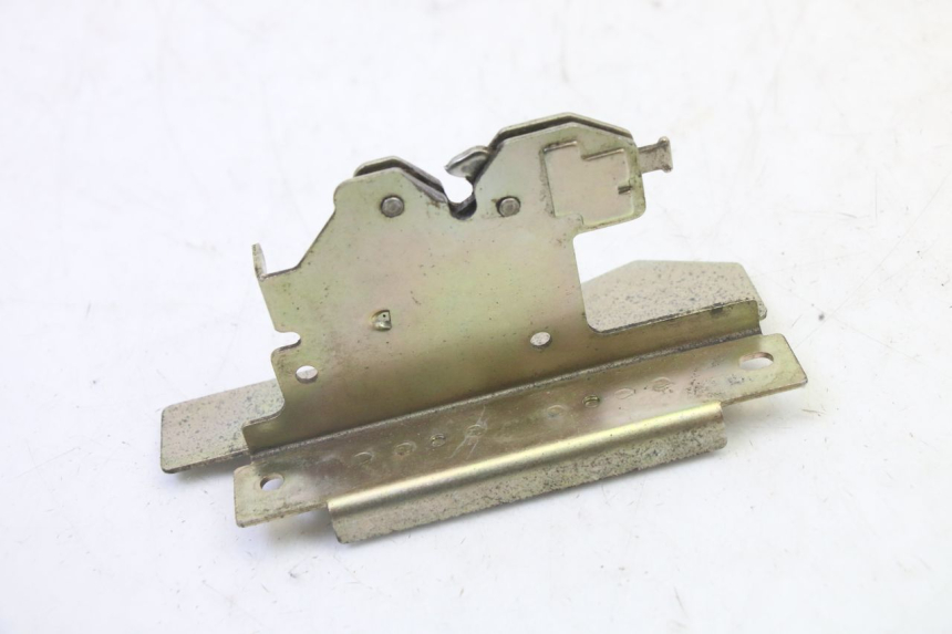 photo de CERRADURA DEL ASIENTO KYMCO DINK STREET 125 (2009 - 2014) - Otra perspectiva