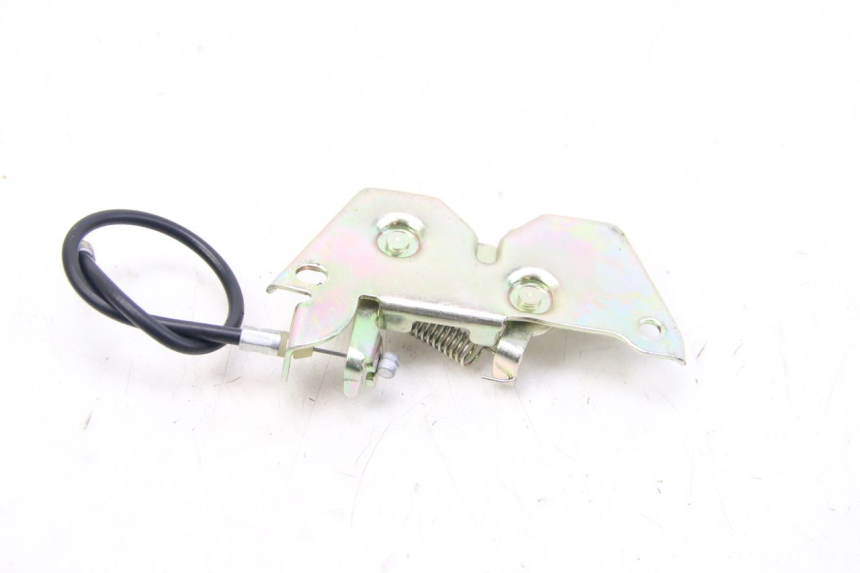 photo de CERRADURA DE ASIENTO EFUN E2GO 1 (2017 - 2021) - Detalle de la pieza