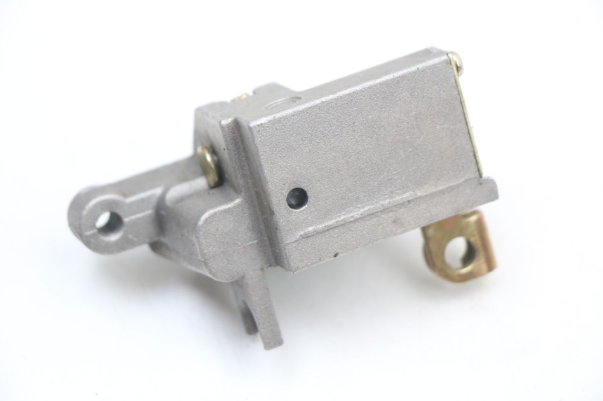 photo de CERRADURA DE ASIENTO JM MOTORS EVOLIS 4T 50 (2018 - 2022) - Otra perspectiva