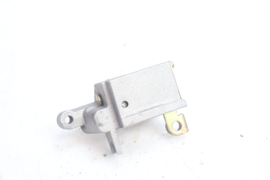 photo de CERRADURA DE ASIENTO JM MOTORS EVOLIS 4T 50 (2018 - 2022) - Otra perspectiva