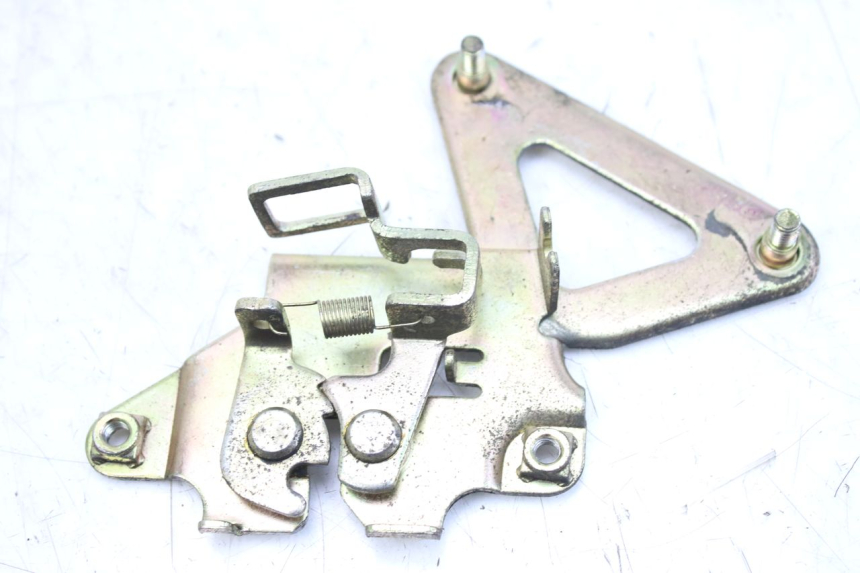 photo de CERRADURA DEL ASIENTO SYM FIDDLE 3 III 125 (2014 - 2020) - Vista principal