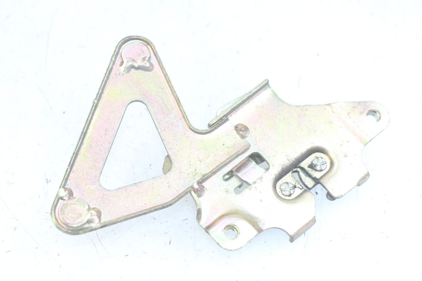 photo de CERRADURA DEL ASIENTO SYM FIDDLE 3 III 125 (2014 - 2020) - Zoom estado de uso