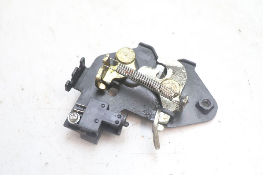 photo de CIERRE ASIENTO HOOK HONDA FJS SILVER WING SILVERWING 400 (2005 - 2008) - Zoom estado de uso