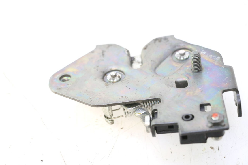 photo de CIERRE ASIENTO HOOK HONDA FJS SILVER WING SILVERWING 400 (2005 - 2008) - Otra perspectiva