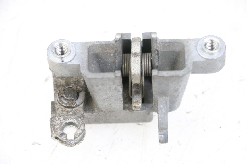 photo de CIERRE ASIENTO HOOK MBK FLAME X 125 (2007 - 2016) - Detalle de la pieza