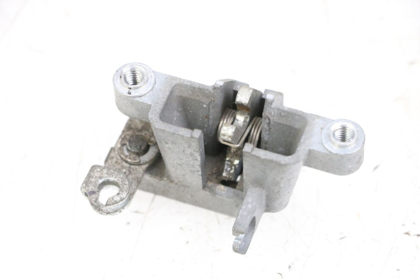 photo de CIERRE ASIENTO HOOK MBK FLAME X 125 (2007 - 2016) - Otra perspectiva