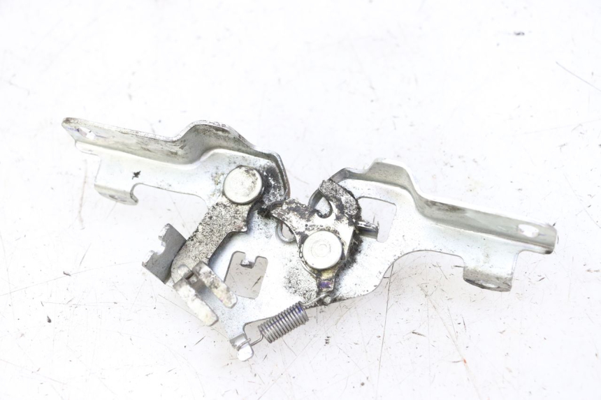 photo de CIERRE ASIENTO HOOK HONDA FORZA ABS 300 (2013 - 2017) - Vista principal