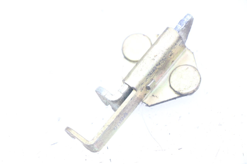 photo de CERRADURA DE ASIENTO YAMAHA FZS FAZER 600 (1998 - 2001) - Zoom estado de uso