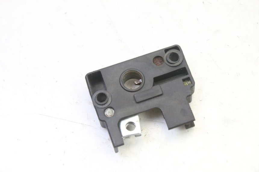 photo de CIERRE ASIENTO HOOK BMW G310 R 310 (2016 - 2020) - Otra perspectiva