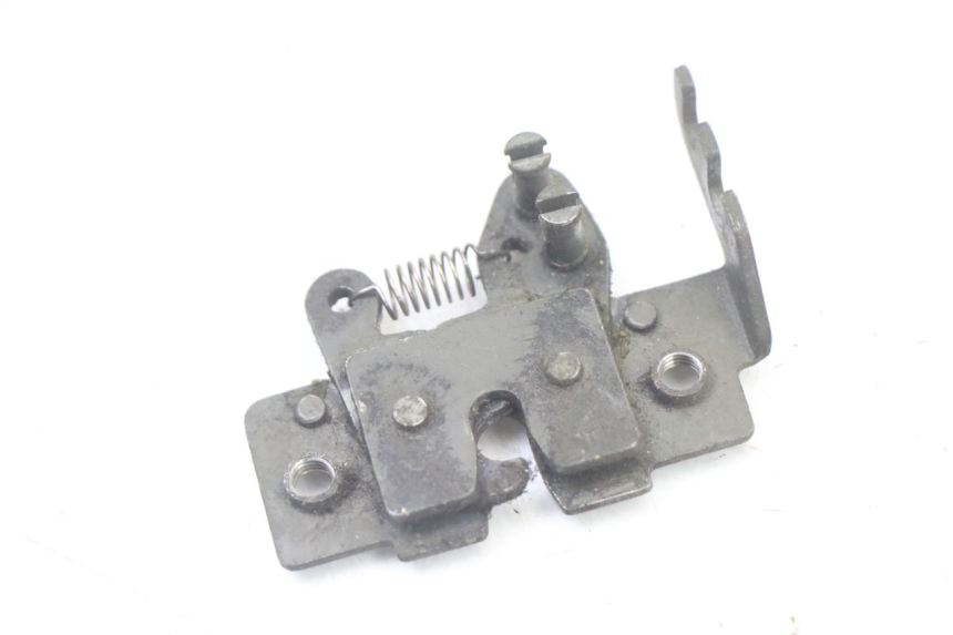 photo de CIERRE ASIENTO HOOK GILERA NEXUS 300 (2008 - 2013) - Vista principal