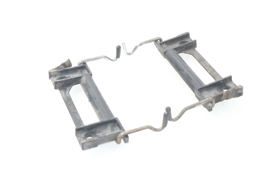 photo de CIERRE ASIENTO HOOK KAWASAKI GPZ S 500 (1994 - 2005) - Otra perspectiva