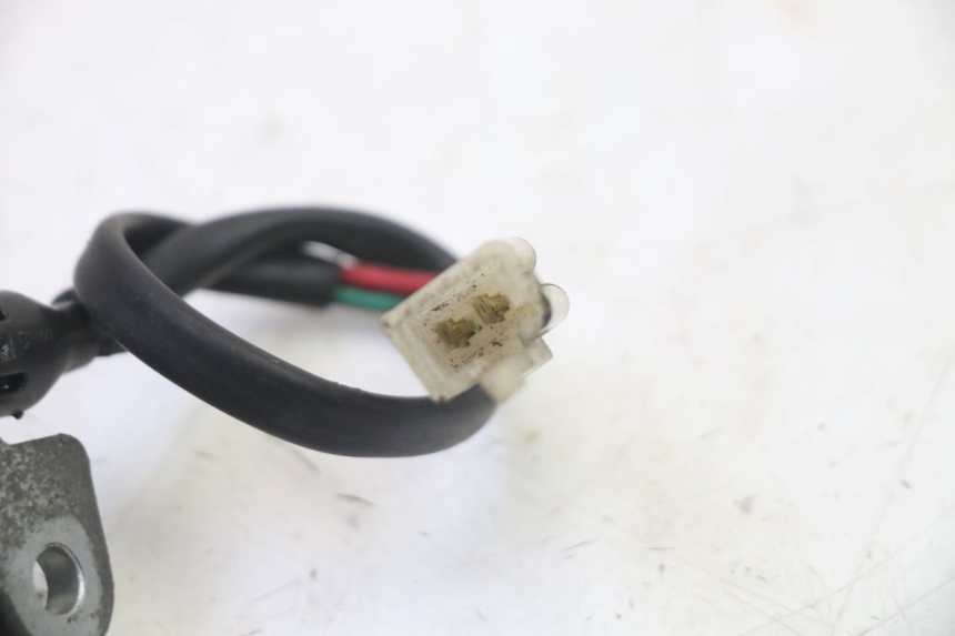 photo de CIERRE ASIENTO HOOK KYMCO GRAND DINK 125 (2008 - 2014) - Primer plano técnico