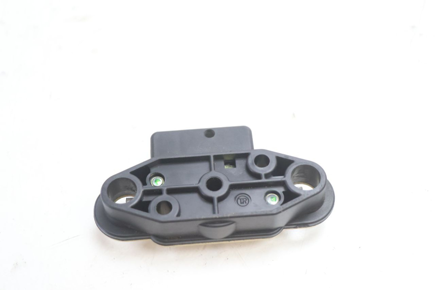 photo de CIERRE ASIENTO HOOK SUZUKI GSF N BANDIT 1200 (2001 - 2005) - Zoom estado de uso