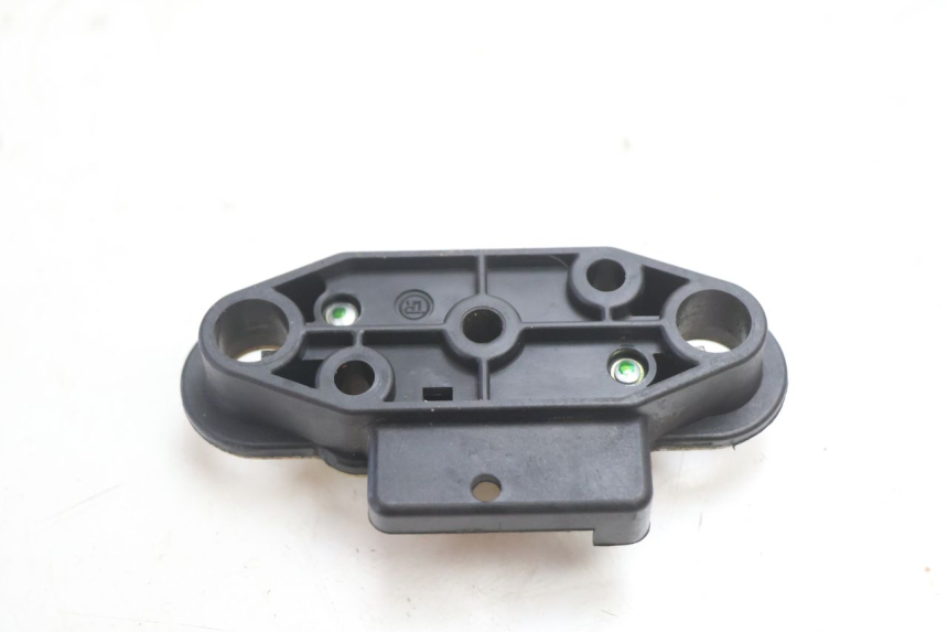 photo de CIERRE ASIENTO HOOK SUZUKI GSF N BANDIT 1200 (2001 - 2005) - Otra perspectiva