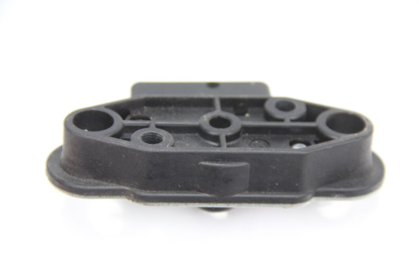 photo de CIERRE ASIENTO HOOK SUZUKI GSR 600 (2005 - 2012) - Zoom estado de uso