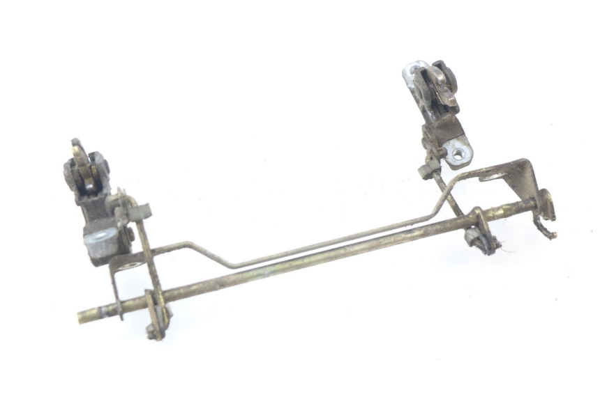 photo de CIERRE ASIENTO HOOK KAWASAKI GTR 1000 (1994 - 2004) - Primer plano técnico