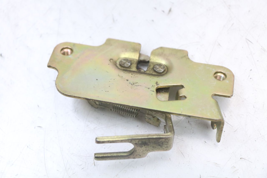 photo de CERRADURA DEL ASIENTO SYM JET 14 4T 50 (2018 - 2022) - Zoom estado de uso