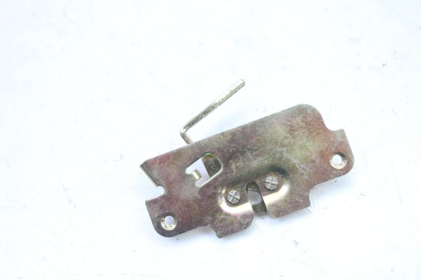 photo de CERRADURA DEL ASIENTO SYM JET 14 4T 50 (2018 - 2022) - Zoom estado de uso