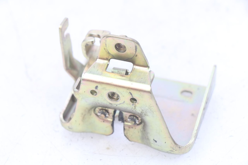 photo de CERRADURA DE ASIENTO SYM JET SPORT XR 50 (2006 - 2015) - Detalle de la pieza