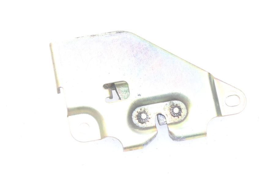 photo de CIERRE ASIENTO HOOK SYM JOYMAX 250 (2013 - 2017) - Zoom estado de uso