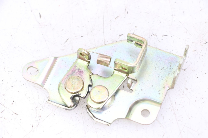 photo de CIERRE ASIENTO HOOK SYM JOYMAX 125 (2010 - 2017) - Vista principal