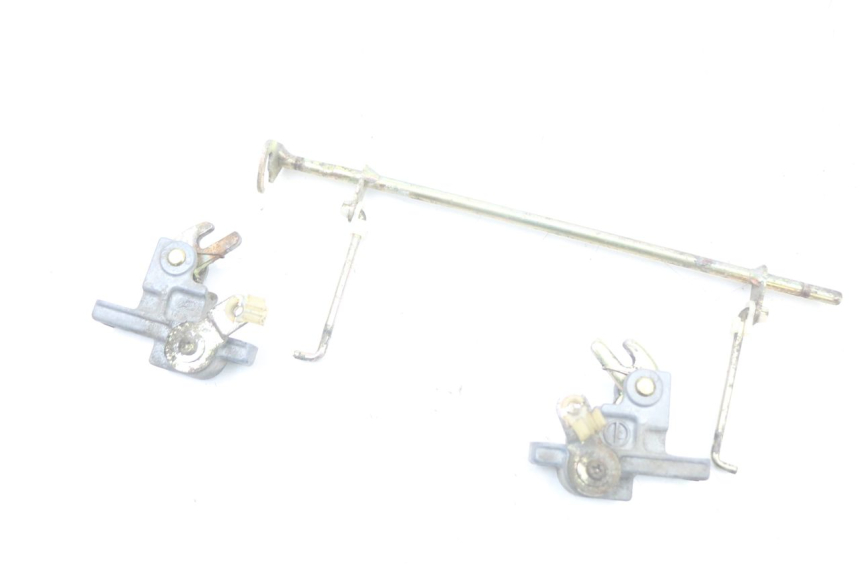 photo de CIERRE ASIENTO HOOK KAWASAKI GTR 1000 (1994 - 2004) - Detalle de la pieza