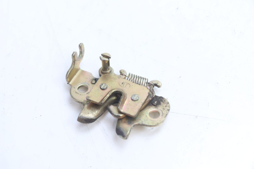photo de CERRADURA DE ASIENTO PEUGEOT KISBEE 2T 50 (2010 - 2017) - Vista principal