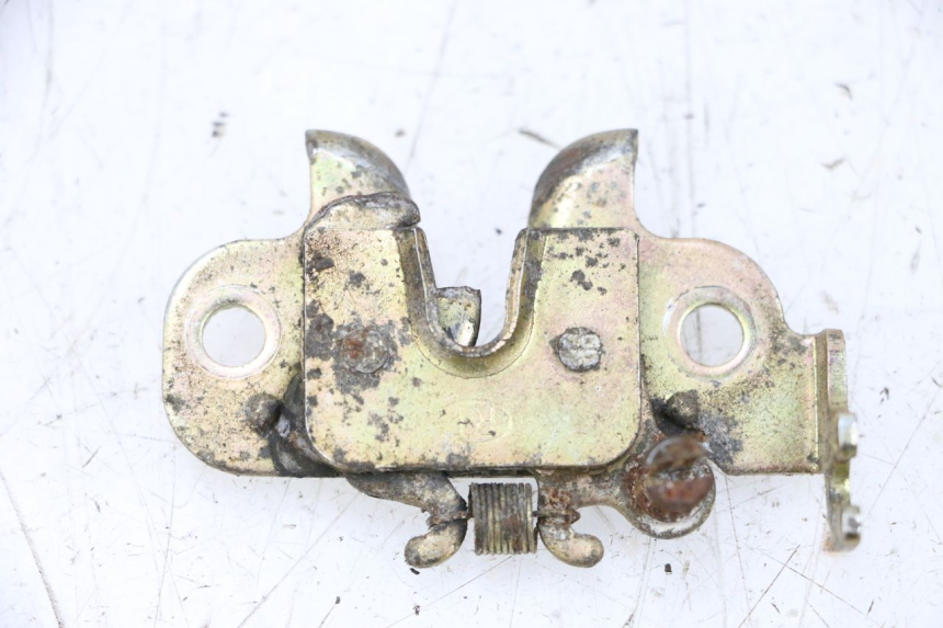 photo de CERRADURA DE ASIENTO PEUGEOT KISBEE 4T 50 (2010 - 2017) - Vista general del producto