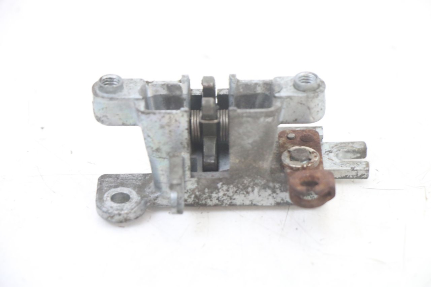 photo de CERRADURA DE ASIENTO KYMCO DINK 4T 50 (2007 - 2018) - Detalle de la pieza