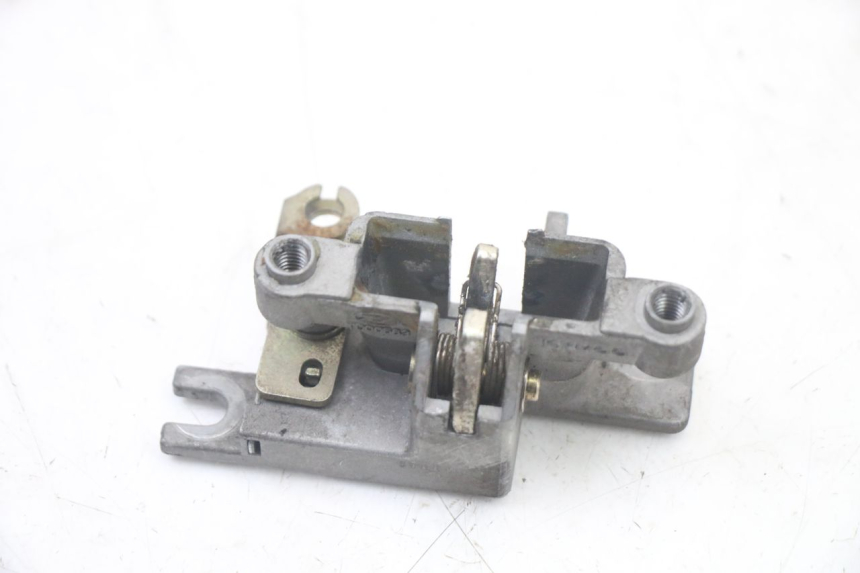 photo de CIERRE ASIENTO HOOK KYMCO PEOPLE S 125 (2000 - 2008) - Detalle de la pieza