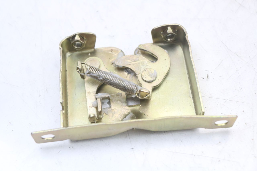 photo de CIERRE ASIENTO HOOK MASH LEGEND'R 4T 50 (2021 - 2025) - Detalle de la pieza